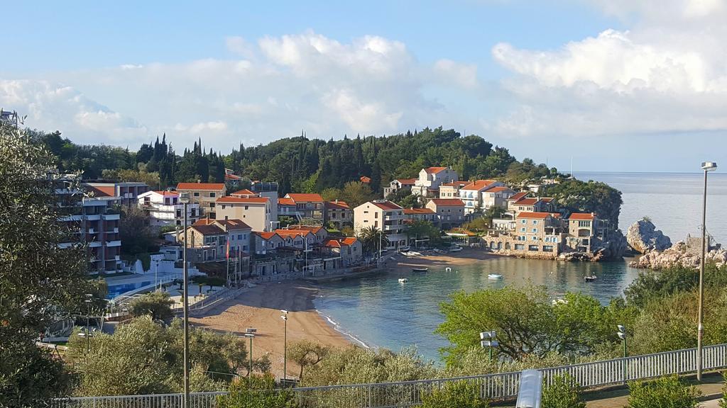 Apartments Rino Lux Sveti Stefan Luaran gambar
