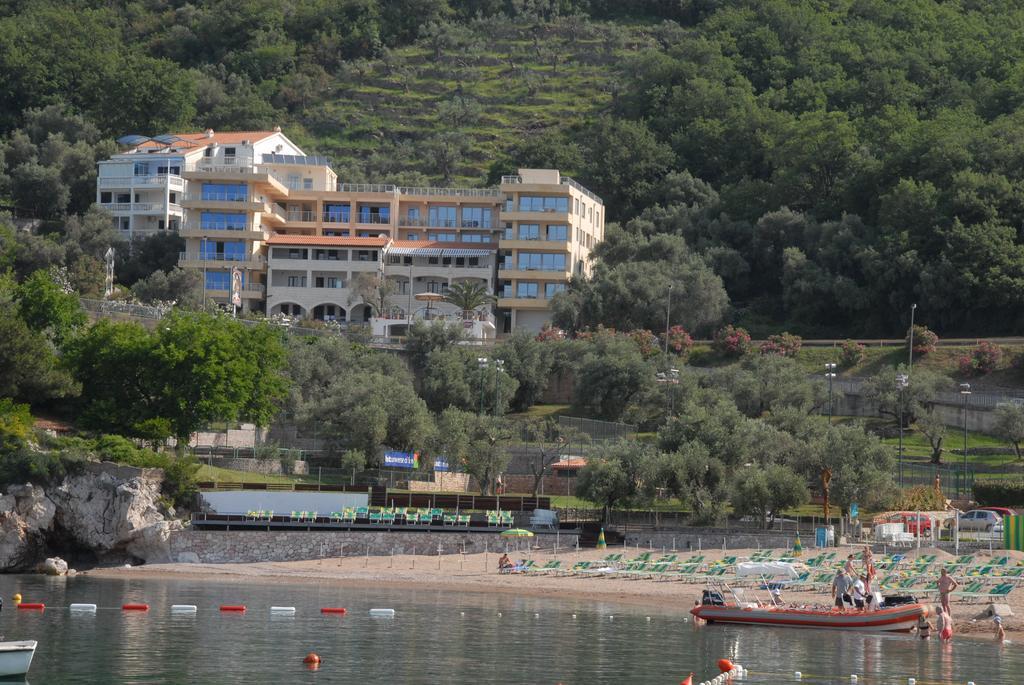 Apartments Rino Lux Sveti Stefan Luaran gambar